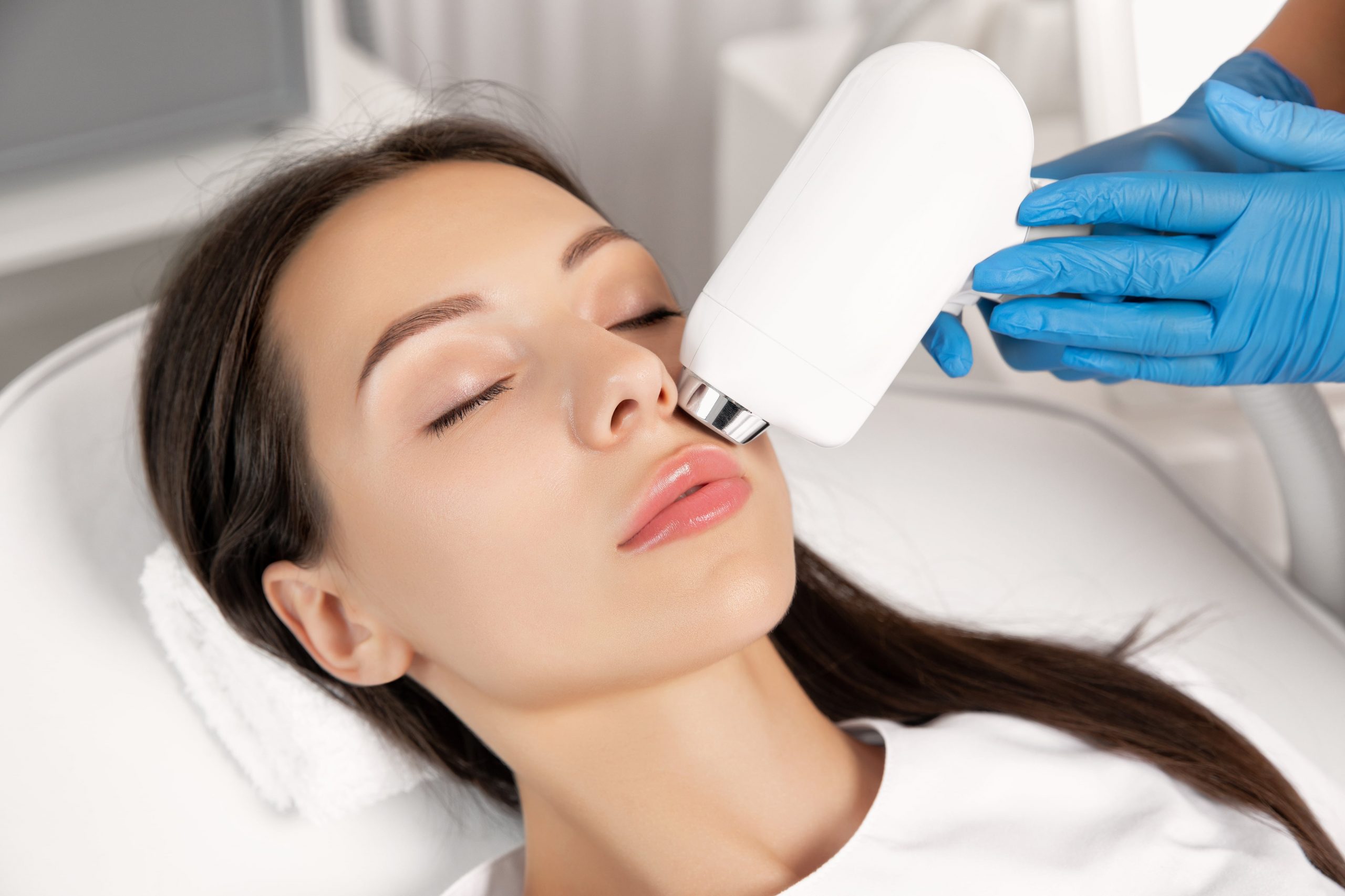 What Does Intense Pulsed Light Ipl Therapy Do For Your Face The